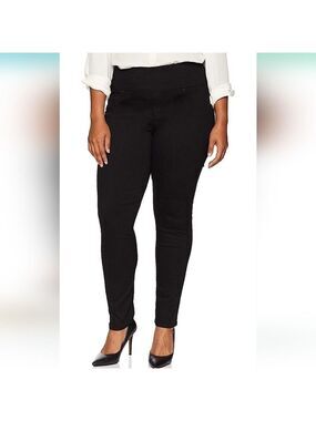 Lee Women's Plus Size Sculpting Slim Fit Skinny Leg Pull on Jean NWT Size 28W